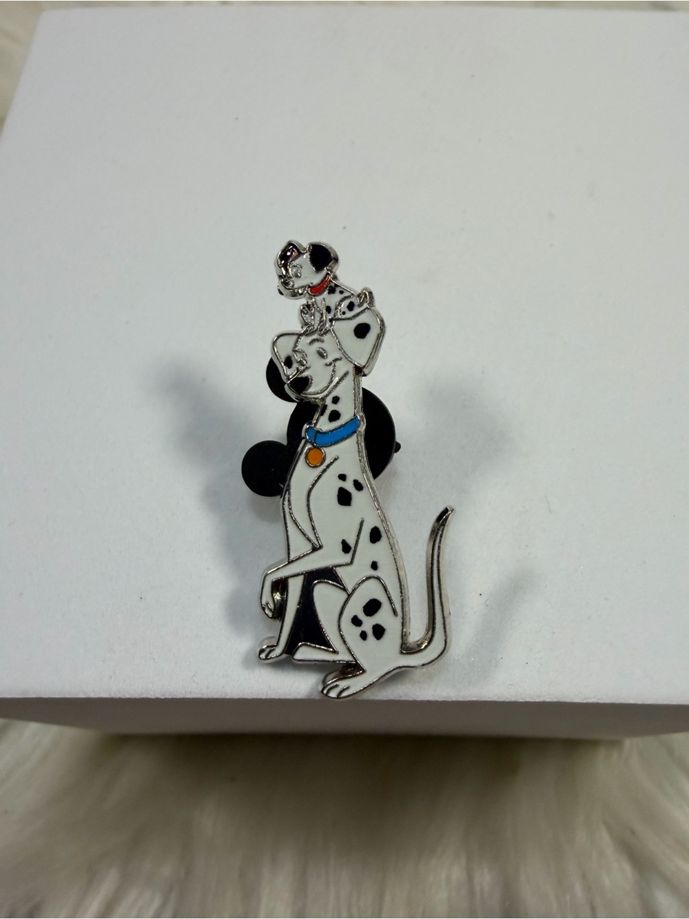 💙3/$20💙 Disney Dalmatian Enamel Pin — White, Black & Blue Collar